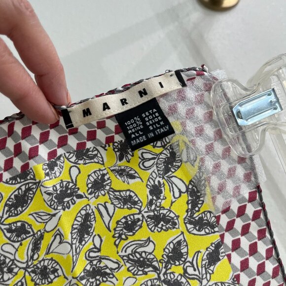 Marni Silk Bird Scarf - Yellow Black Red Grey - 100% Silk - New in Box - Picture 4 of 9